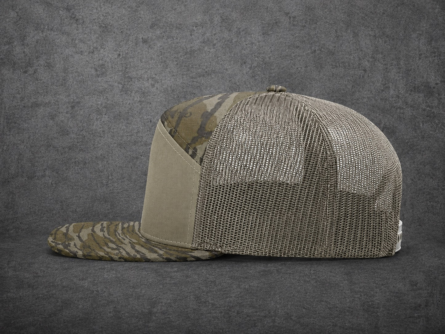 501Bryze Snapback Trucker Hat (Camo)
